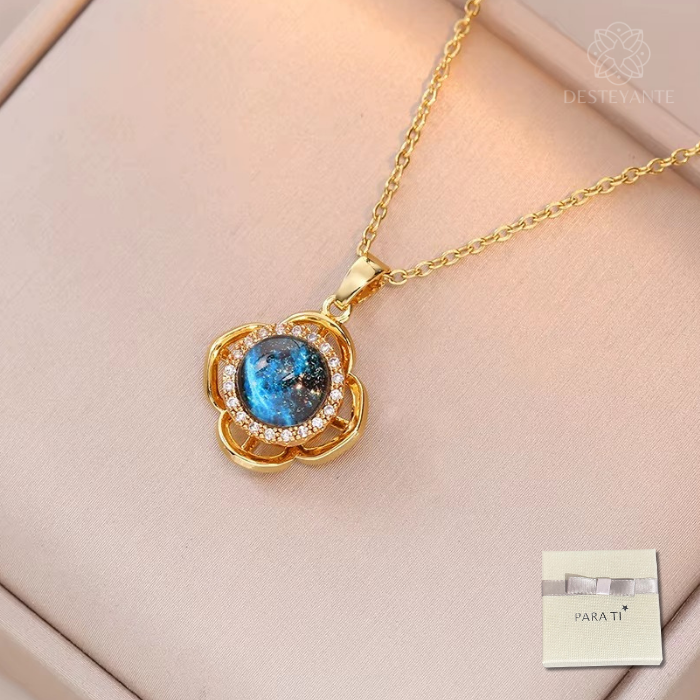 Collar Cosmos Giratorio Oro