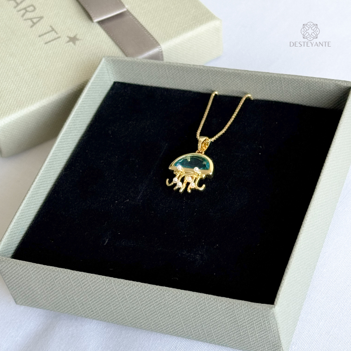 Collar Medusa Abisal Oro