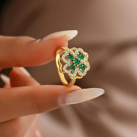 Anillo Trebol Giratorio Emerald