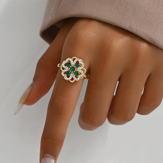 Anillo Trebol Giratorio Emerald