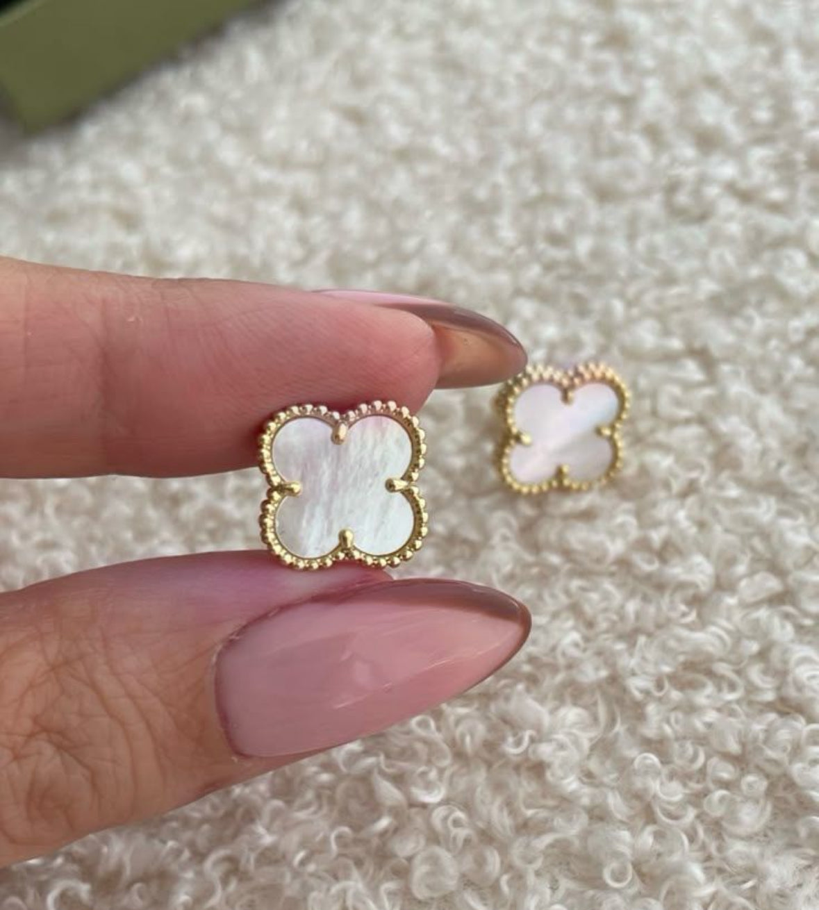 Aretes trebol van cleff