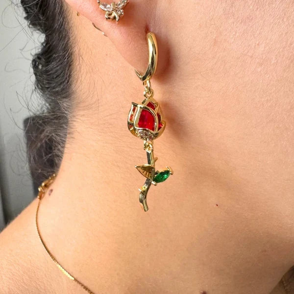 Set Collar & Aretes Clavel Rojo Oro